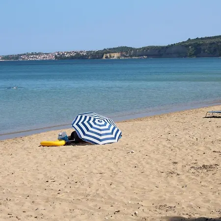 Apartament Filoxenia 7 *