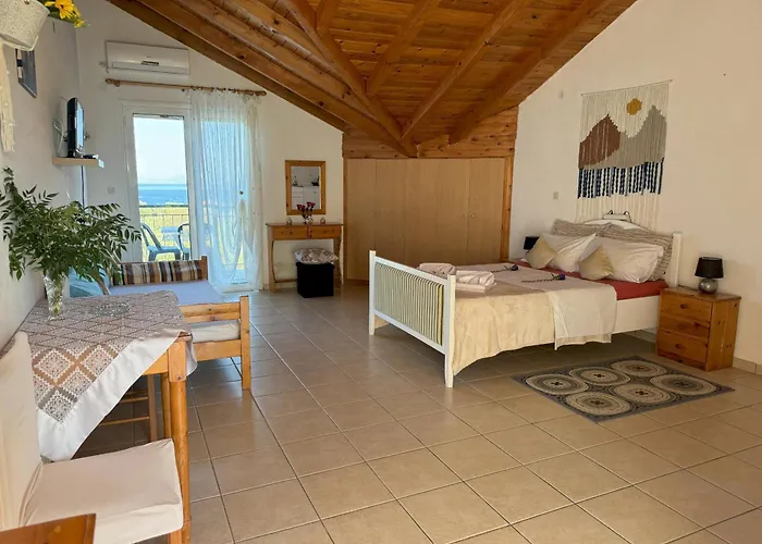 Filoxenia 7 * Κόμποι